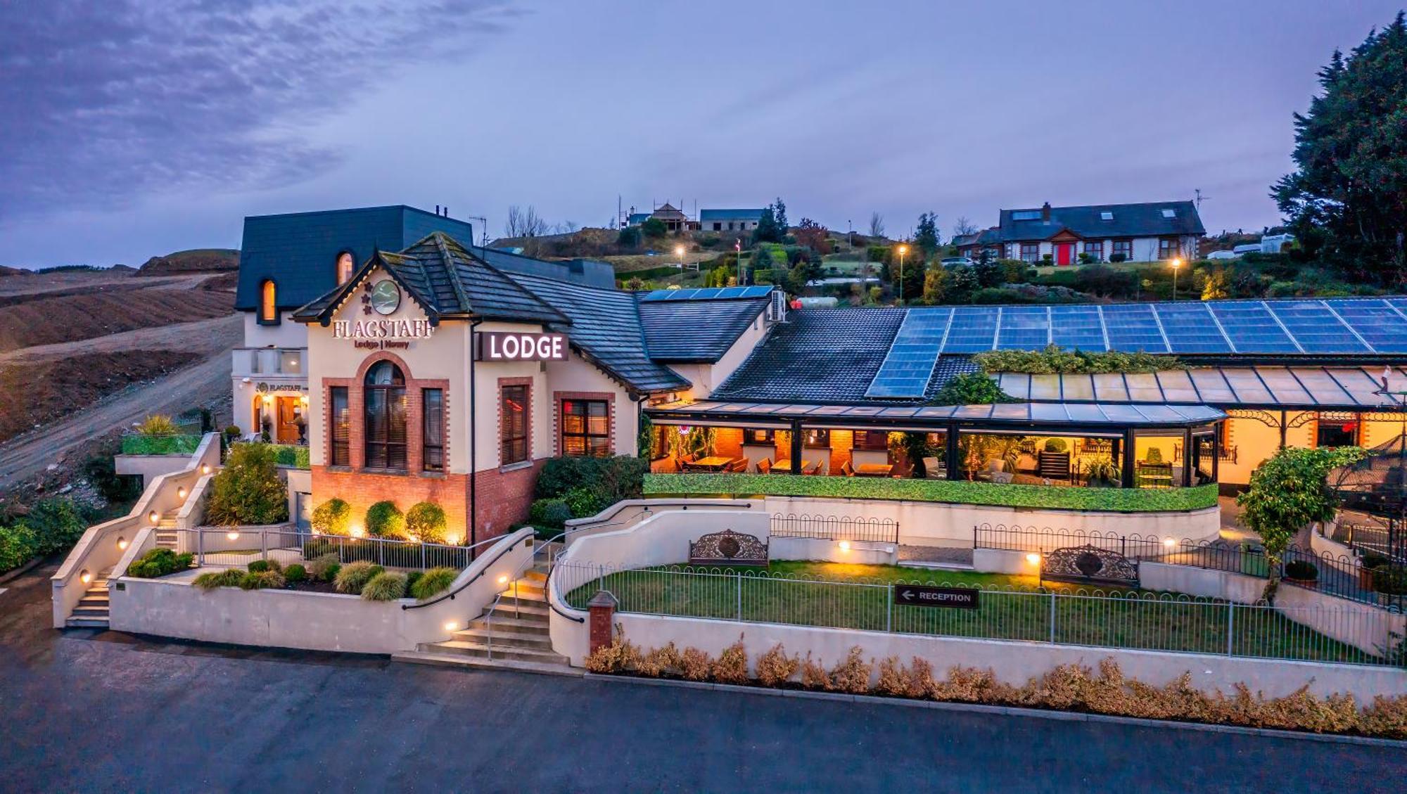 Flagstaff Lodge Newry Exterior foto